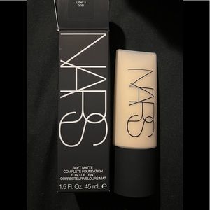 NARS Soft Matte Complete Foundation